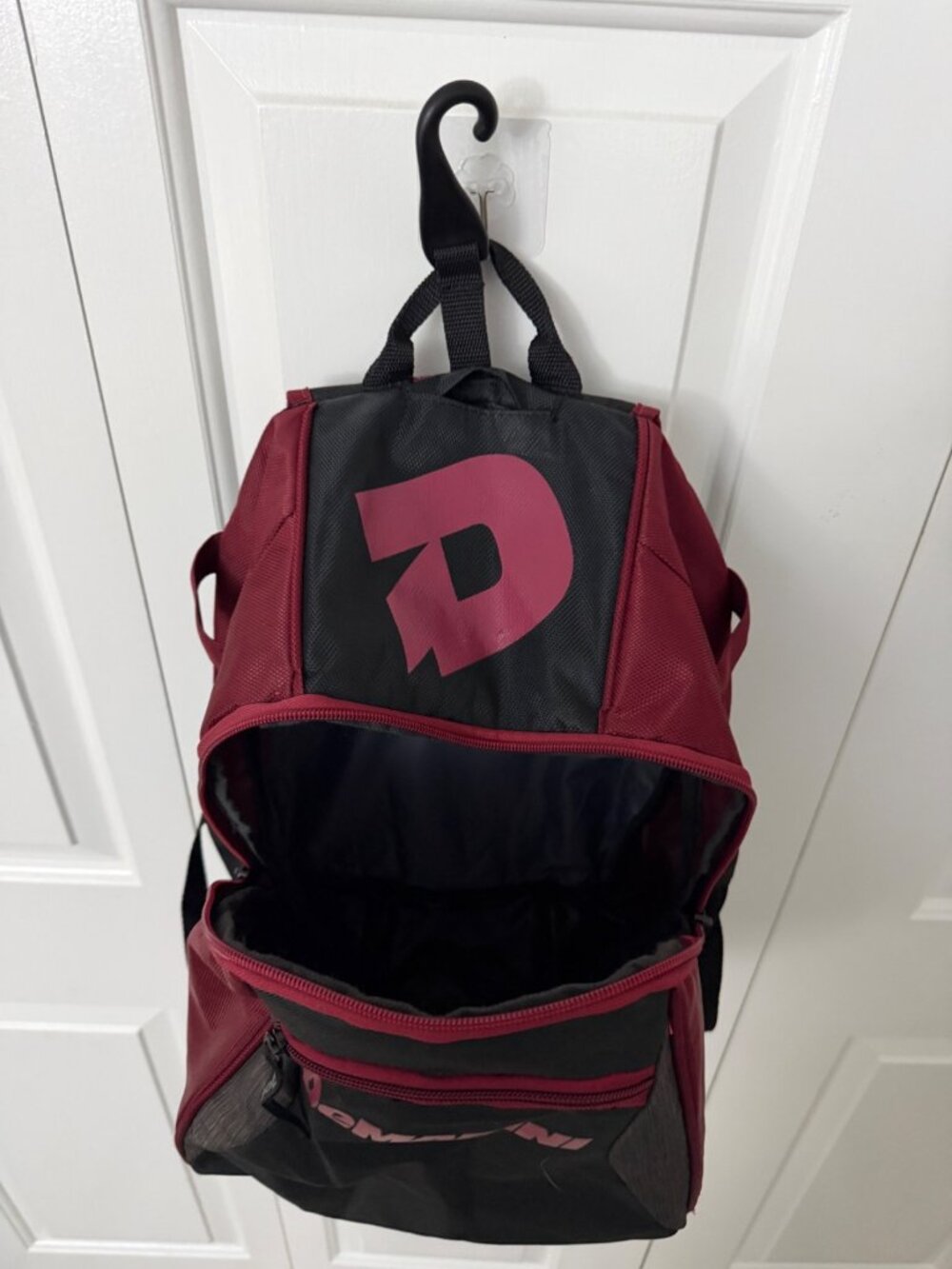 DeMarini Baseball Equipment Backpack Red Black - size of 11.5x9x17" - Picture 6 of 8